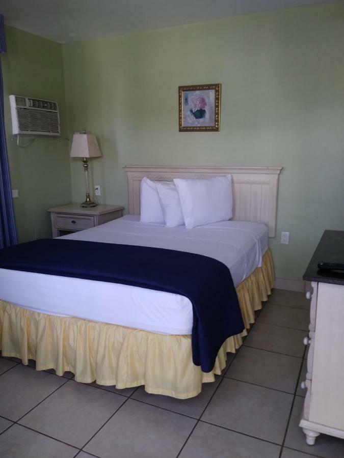 Fountain Cottages Inn ฟอร์ตไมเยอร์ ภายนอก รูปภาพ